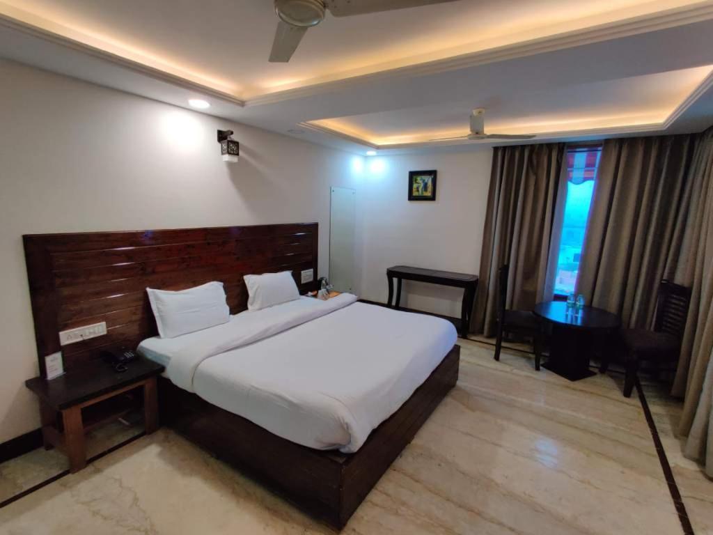 Orchha Club And Resort - Ocr エクステリア 写真