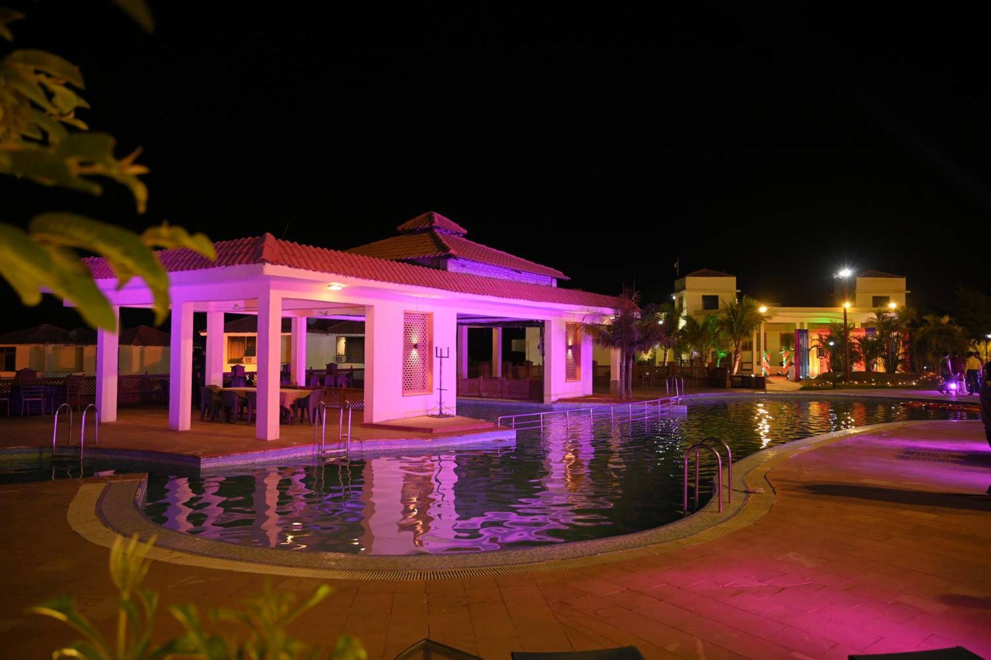 Orchha Club And Resort - Ocr エクステリア 写真