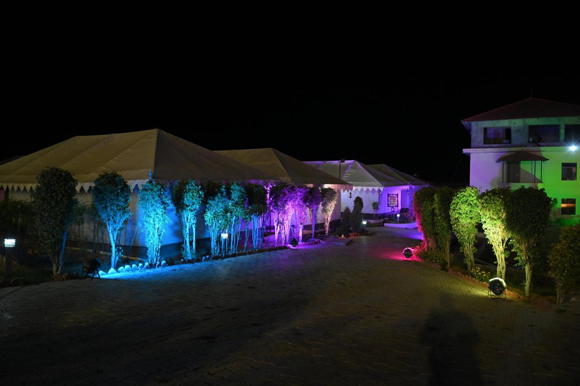 Orchha Club And Resort - Ocr エクステリア 写真