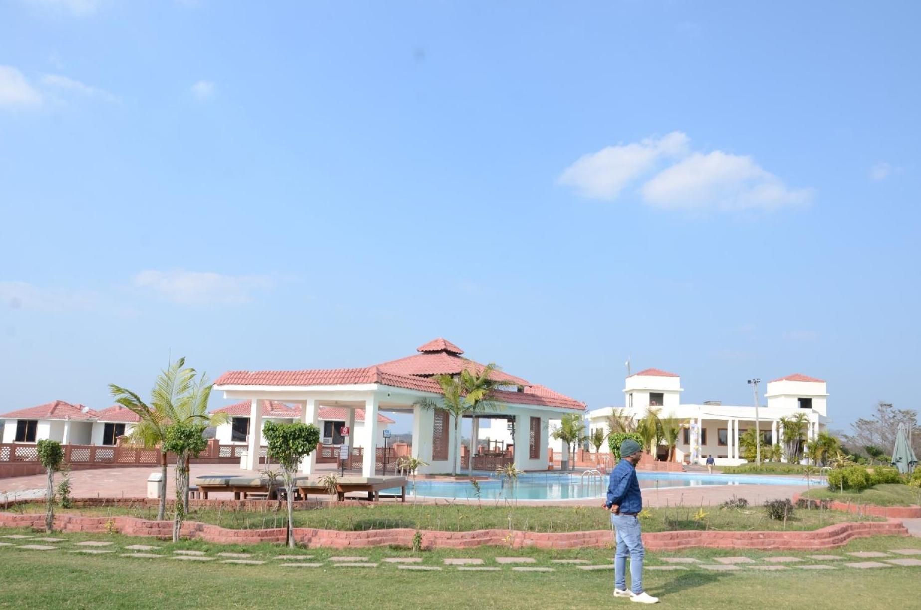 Orchha Club And Resort - Ocr エクステリア 写真
